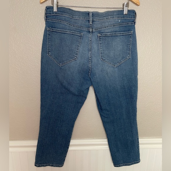 NYDJ Cropped Medium Wash Jeans Size 12 - Picture 2 of 3